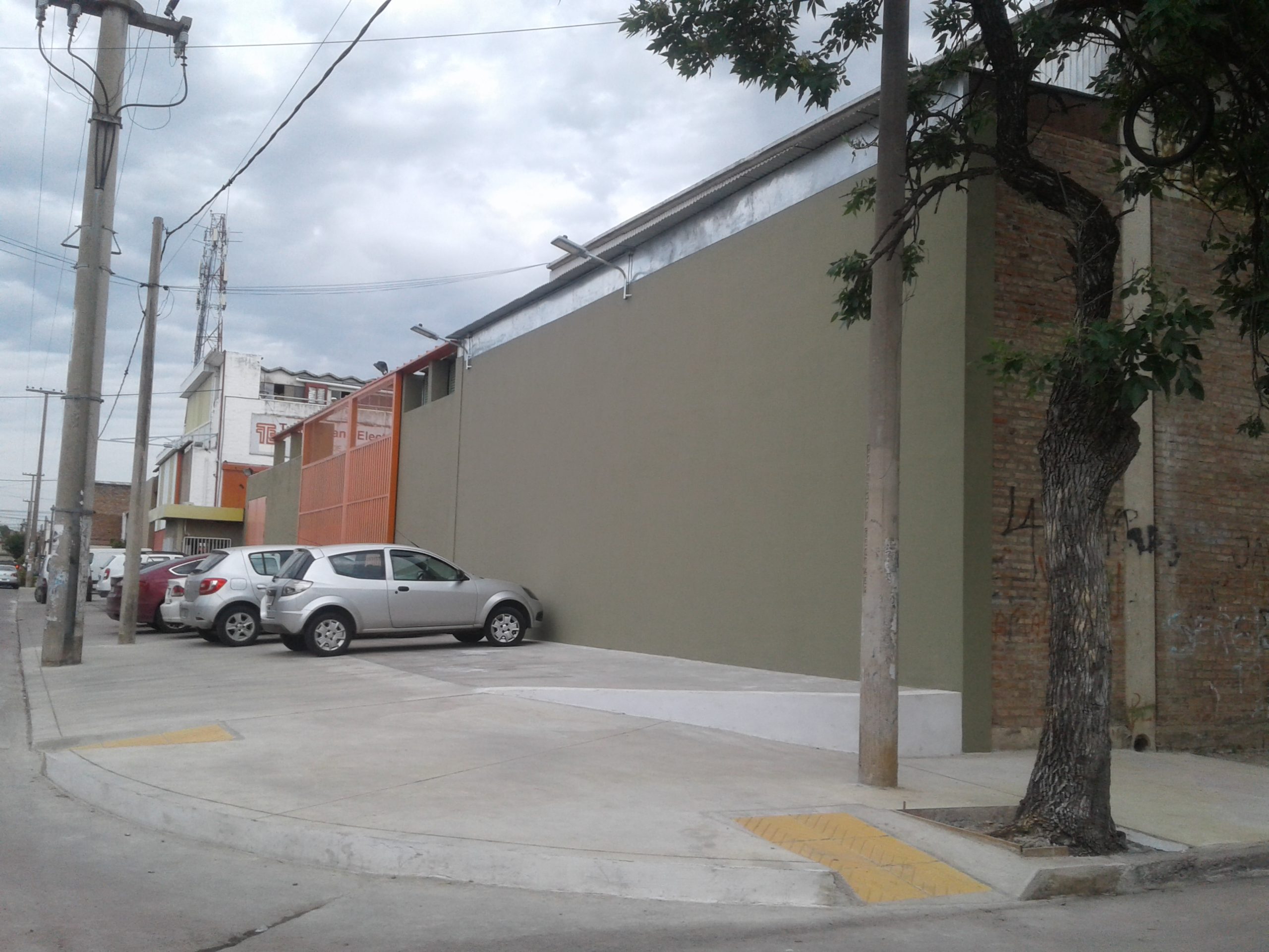Estacionamiento 2
